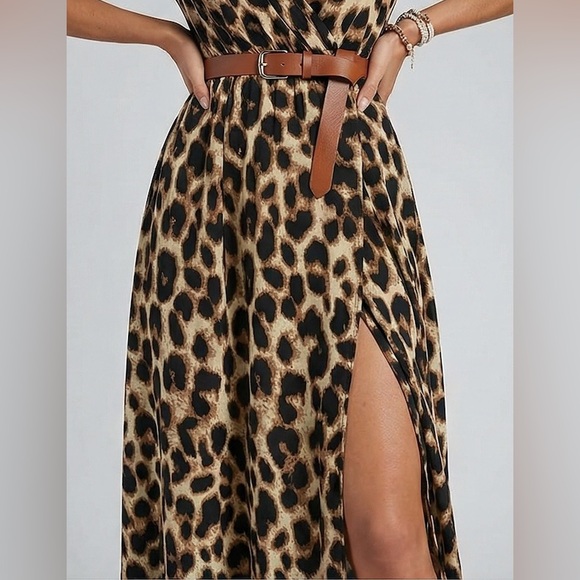 Leopard Print Deep V Bat Sleeves Dress Maxi - Picture 3 of 8